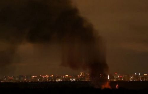 Сизрань атакували невідомі дрони: лунають вибухи, один з районів без світла